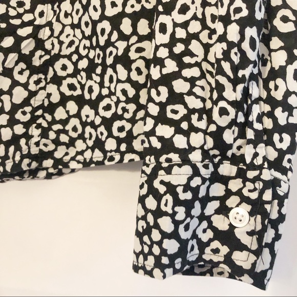 Jones New York Leopard Print Button Down Shirt - Picture 5 of 8